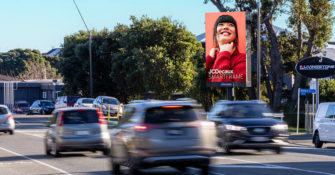 JCDecaux brings <b>SMARTFRAME</b> network to New Plymouth